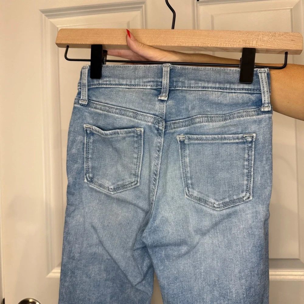 Old Navy‎ Kids Girls Size 8 Light Wash Distressed Ballerina Jeggings